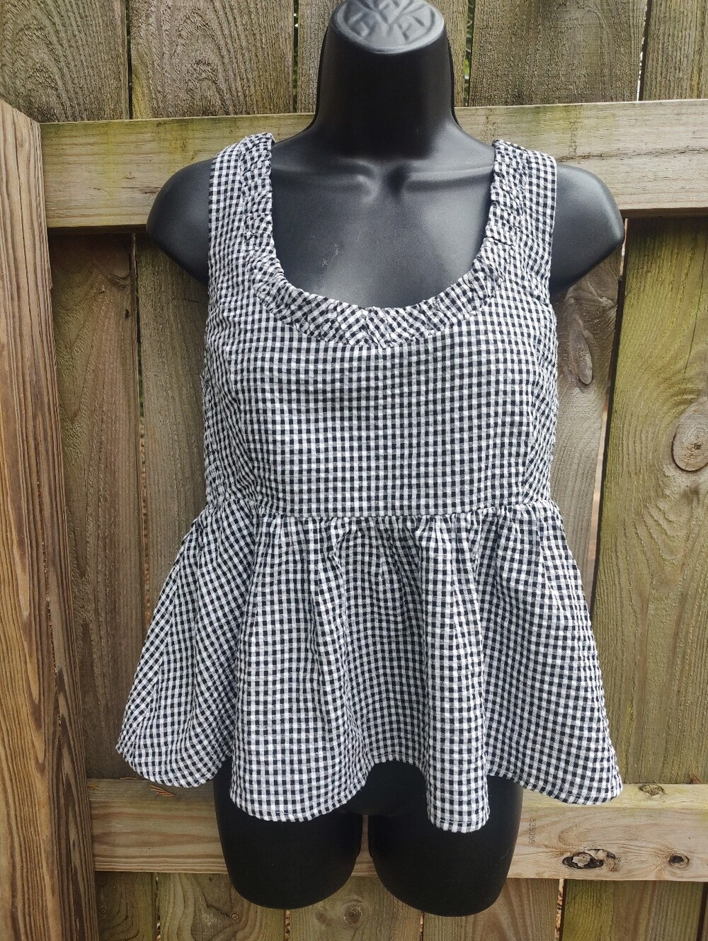 🏵️Tuckernuck Gingham Preppy Peplum Sleeveless Top Small